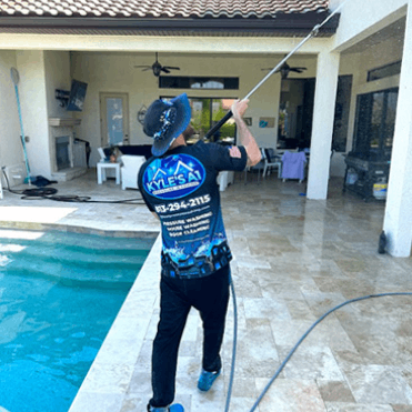 House Washing Valrico, FL