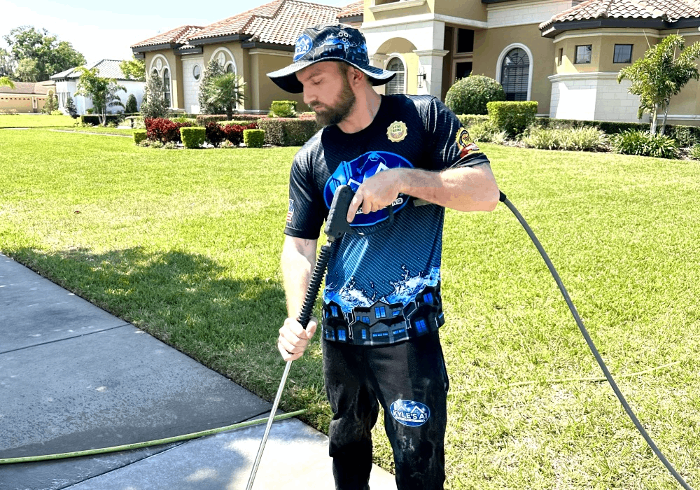 Pressure Washing Riverview FL