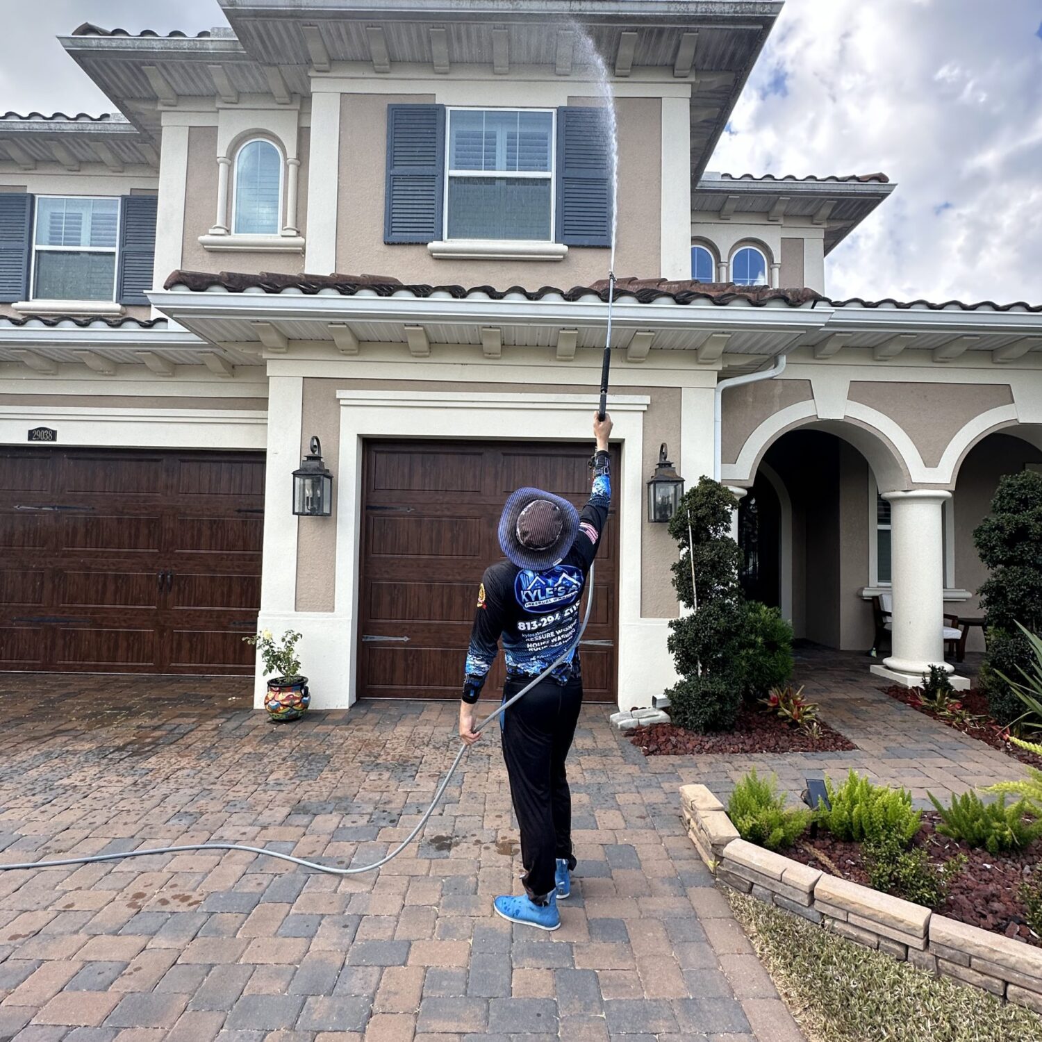 House Washing Valrico, FL